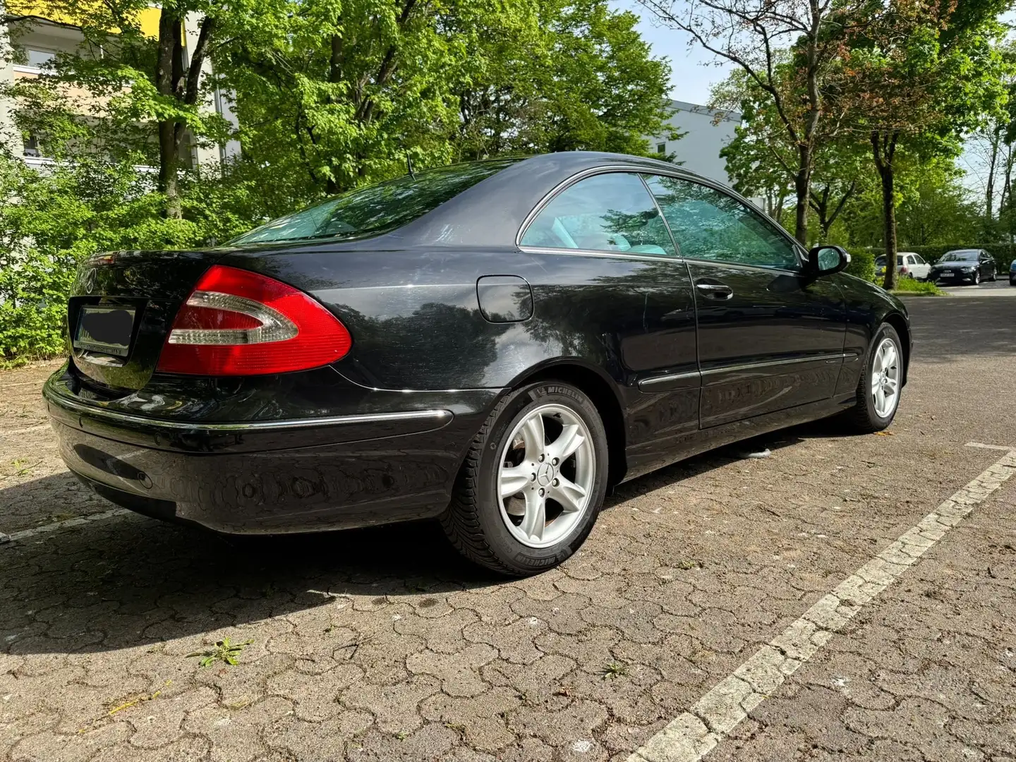Mercedes-Benz CLK 320 CLK-Klasse Coupe Coupe Avantgarde Negru - 2