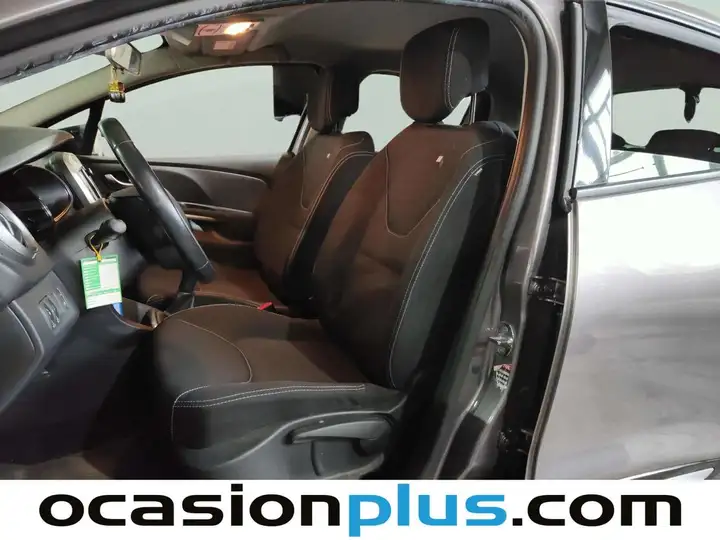 Renault Clio TCe eco2 Energy Limited 2016, foto 9