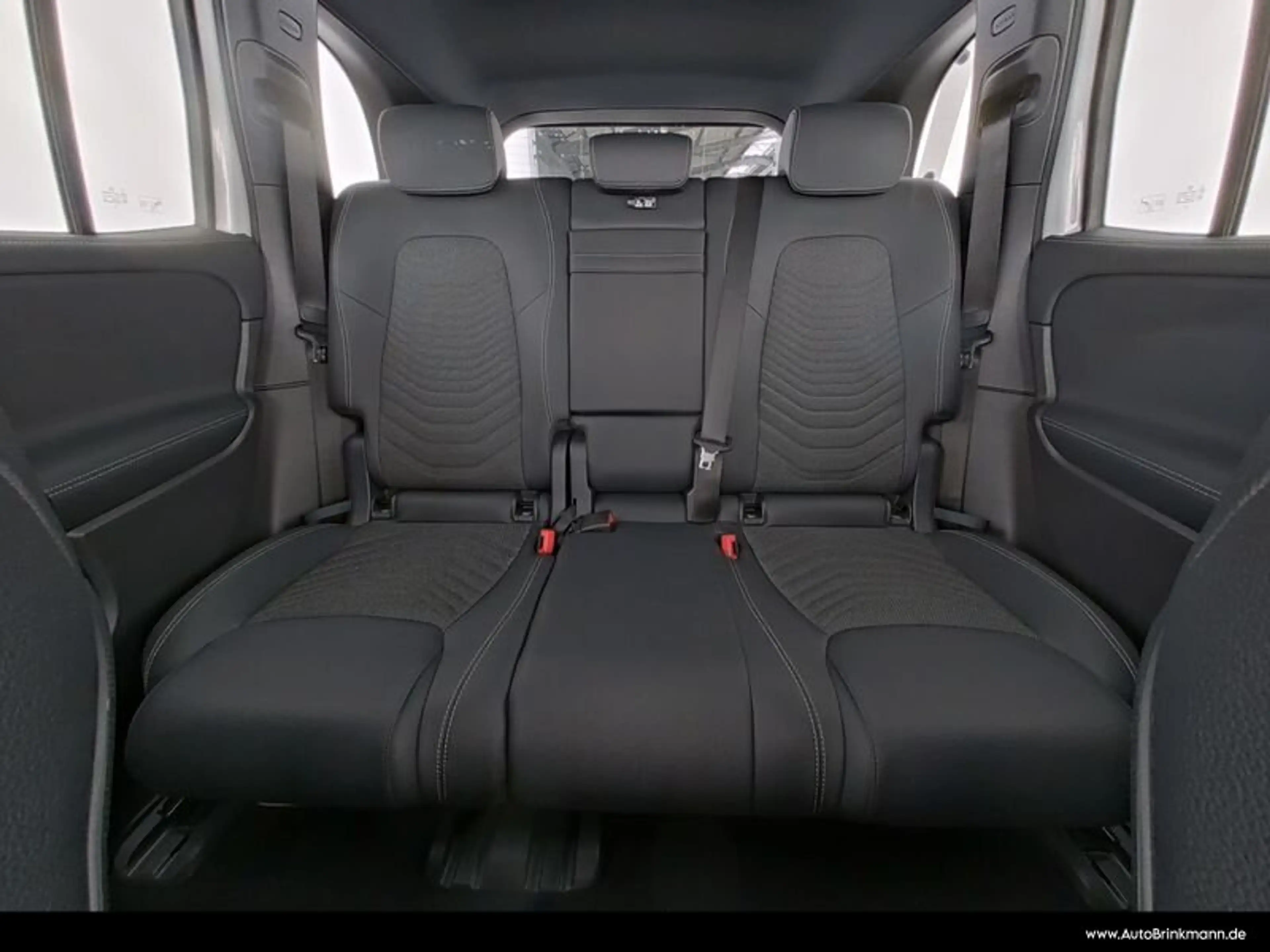 Mercedes-Benz EQB 250 EQB 250+ AHK/360°KAMERA/DISTRONIC/LED/SPURH/TOTW — photo 8