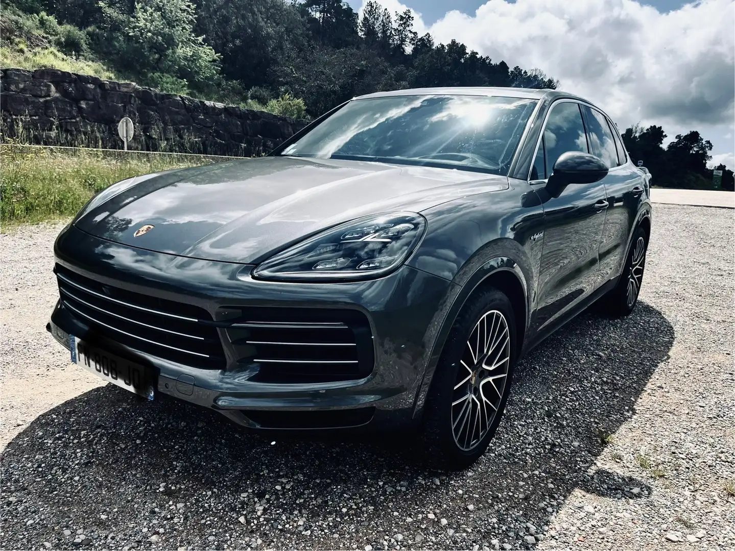 Porsche Cayenne 3.0 V6 440 ch Tiptronic BVA S Gris - 1