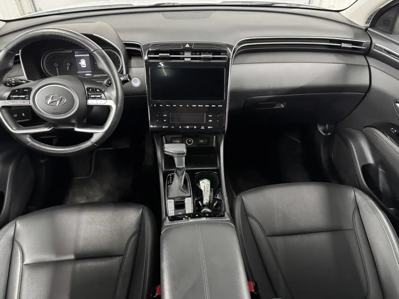 Hyundai TUCSON снимка Hyundai TUCSON