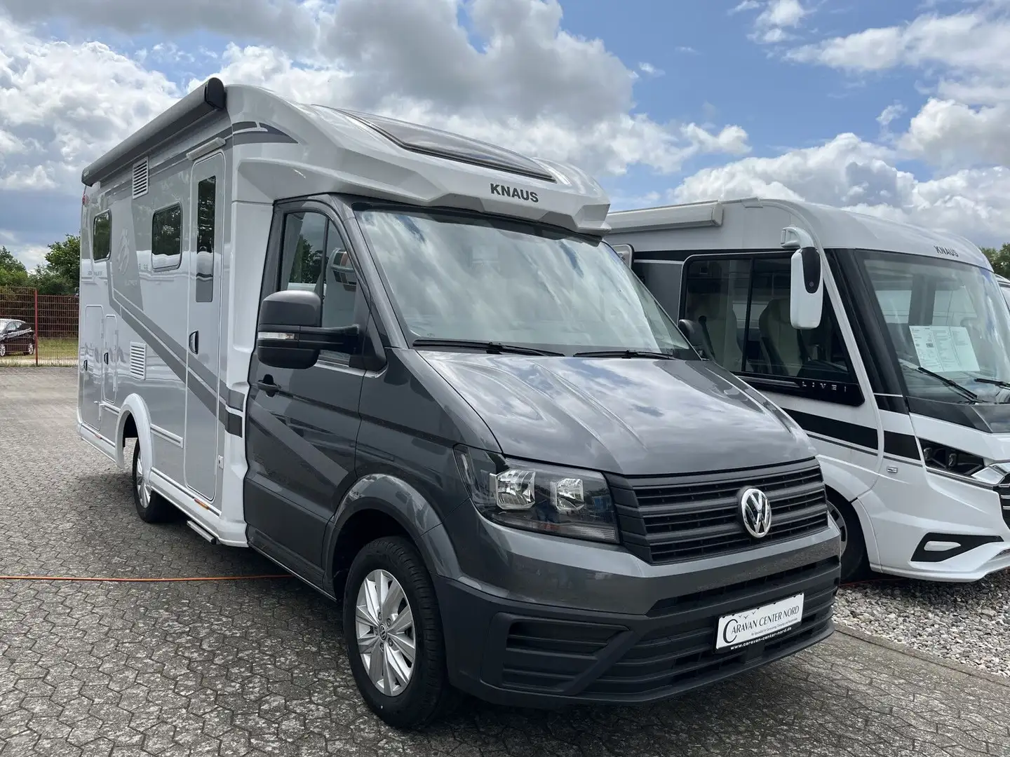 Knaus Van TI PLUS PLATINUM SELECTION 650 MEG Allrad Grau - 1