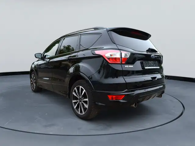 Ford Kuga view 5