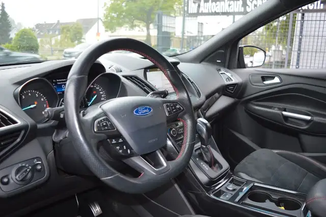 Ford Kuga view 8