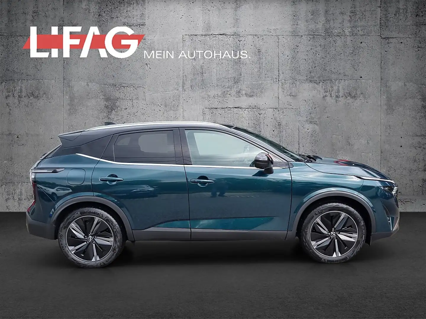 Nissan Qashqai 1,3 DIG-T MHEV ALLRAD Tekna Xtronic *ab € 34.99... Grün - 2