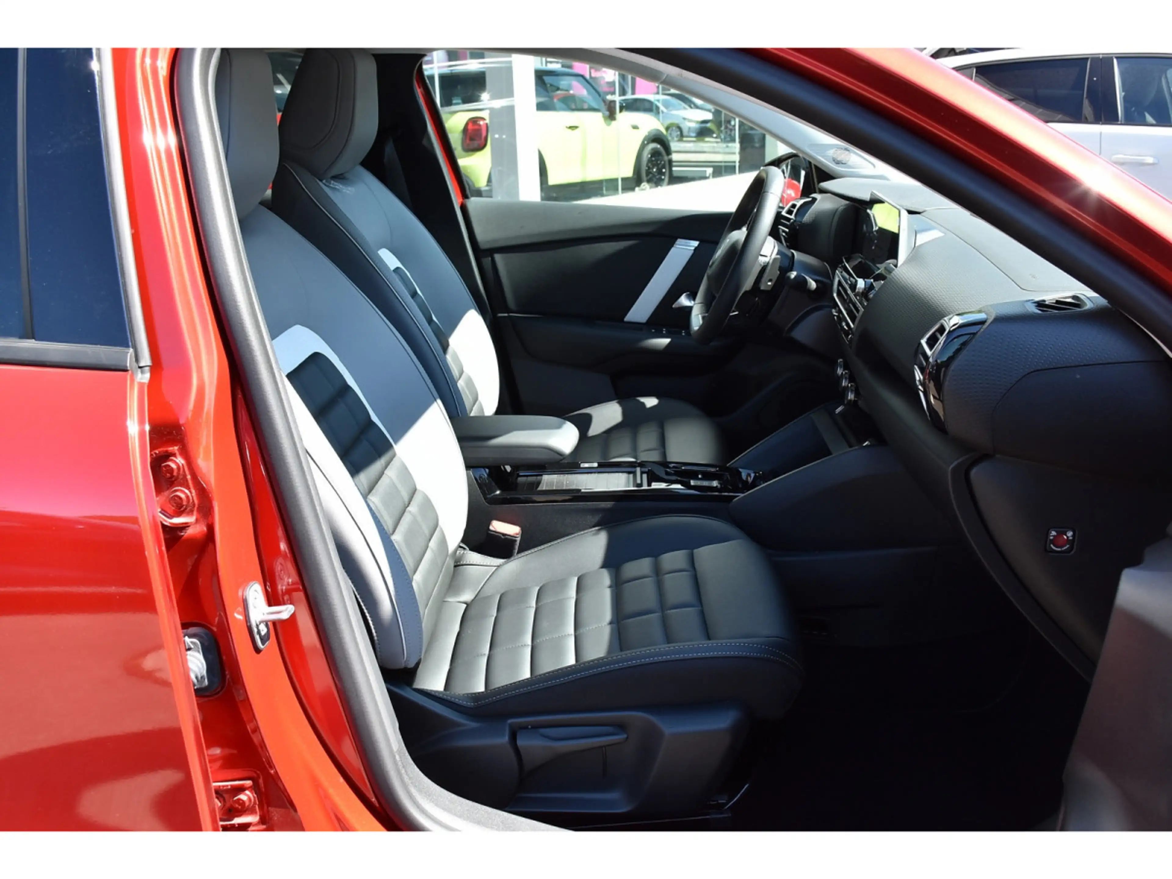 Citroen C4 1.2 MHEV MAX e-DCS6 ACC SIDE LANE HUD CAM360 1° M. — photo 7