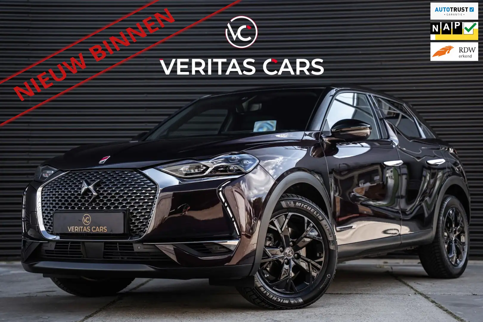 DS Automobiles DS 3 Crossback 1.2 PureTech Performance Line Opera 155PK Camera|H Paars - 1