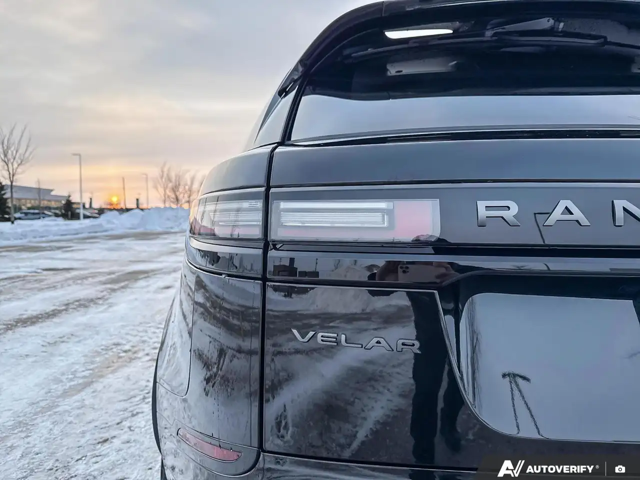 Land Rover Range Rover Velar снимка Land Rover Range Rover Velar