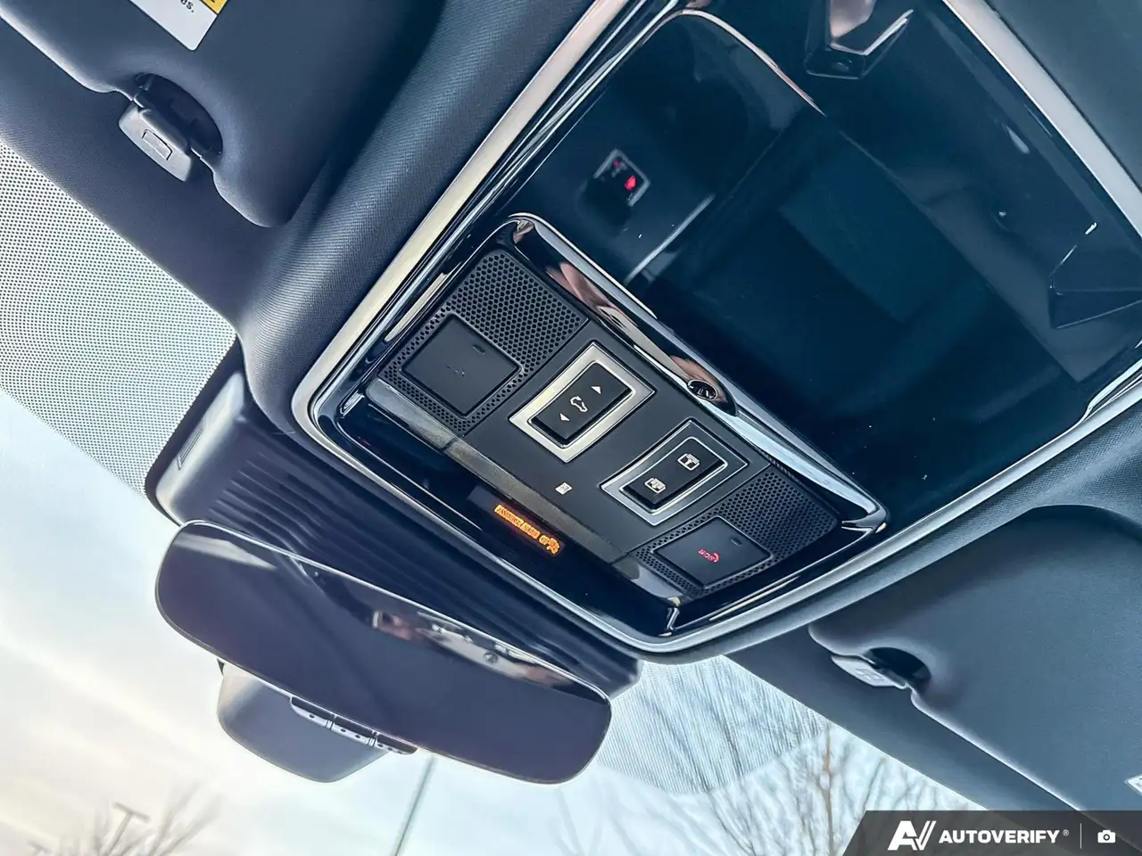 Land Rover Range Rover Velar снимка Land Rover Range Rover Velar