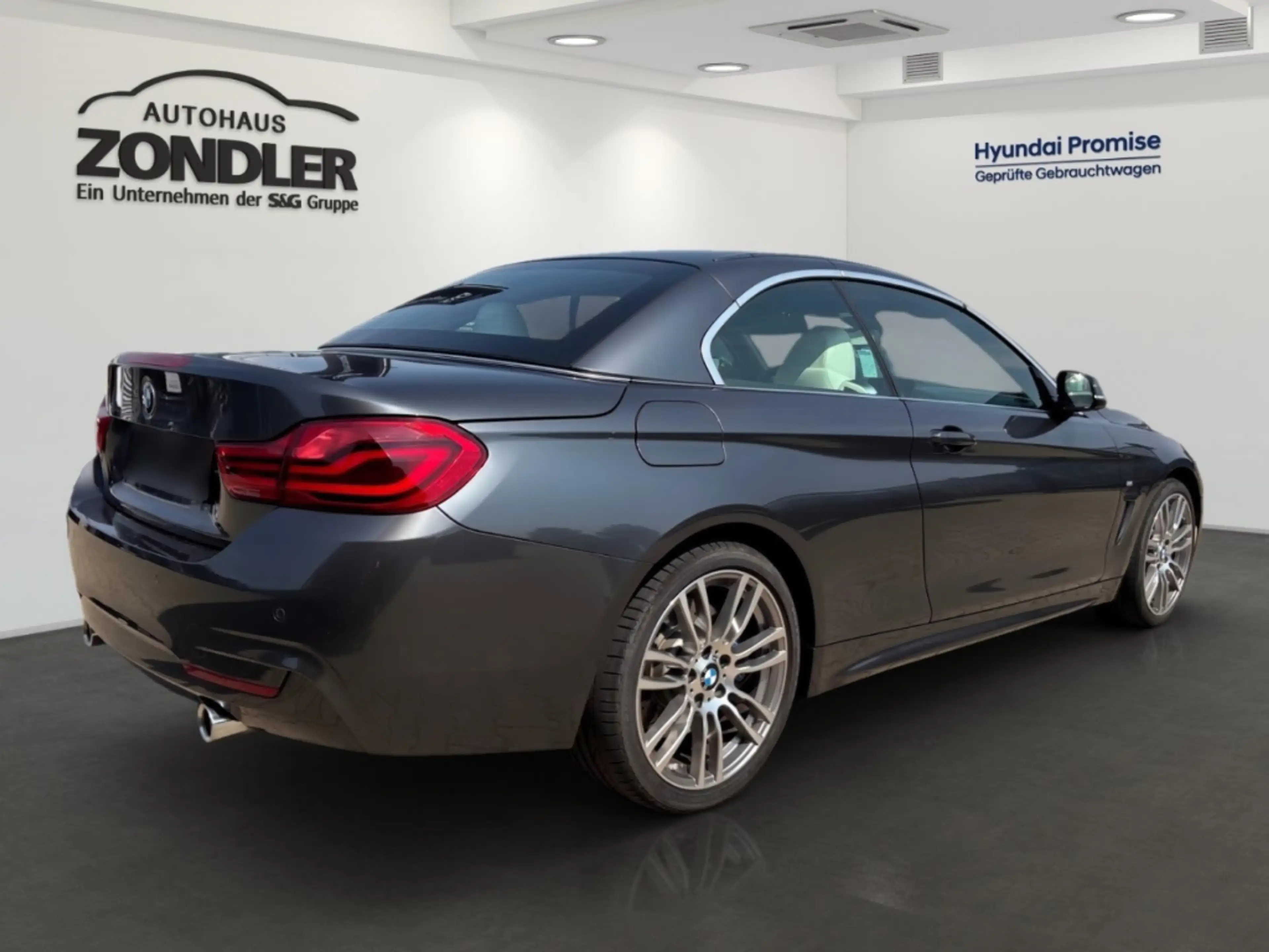 BMW 440 i xDrive M Sport Cabrio/Individual!/TOP AUSSTATTUN — photo 3