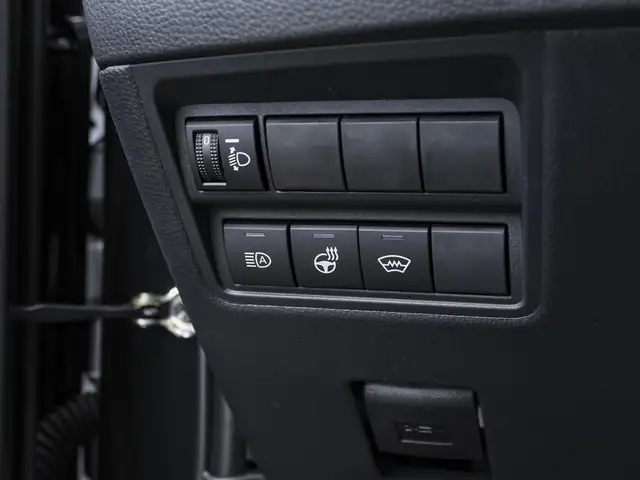 Toyota Yaris Cross view 11