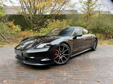 4S Facelift 105 kWh/BOSE/Pano/ACC/Chrono/Surround