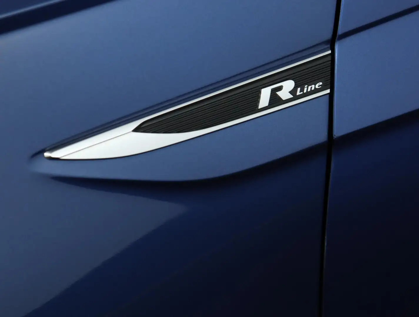 Volkswagen Polo 1.0 TSI Highline | R-Line | NAP | Automaat | Pano Blauw - 2