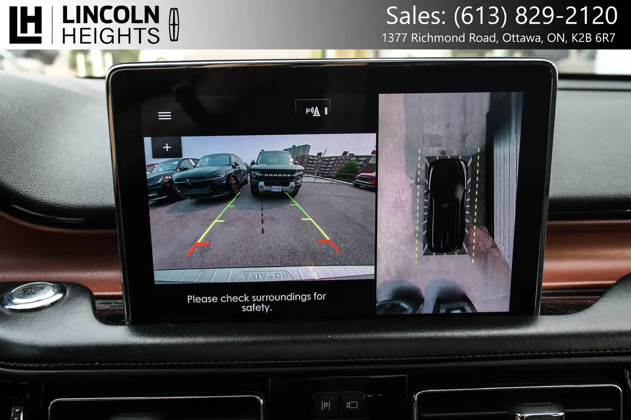 Lincoln Aviator снимка Lincoln Aviator
