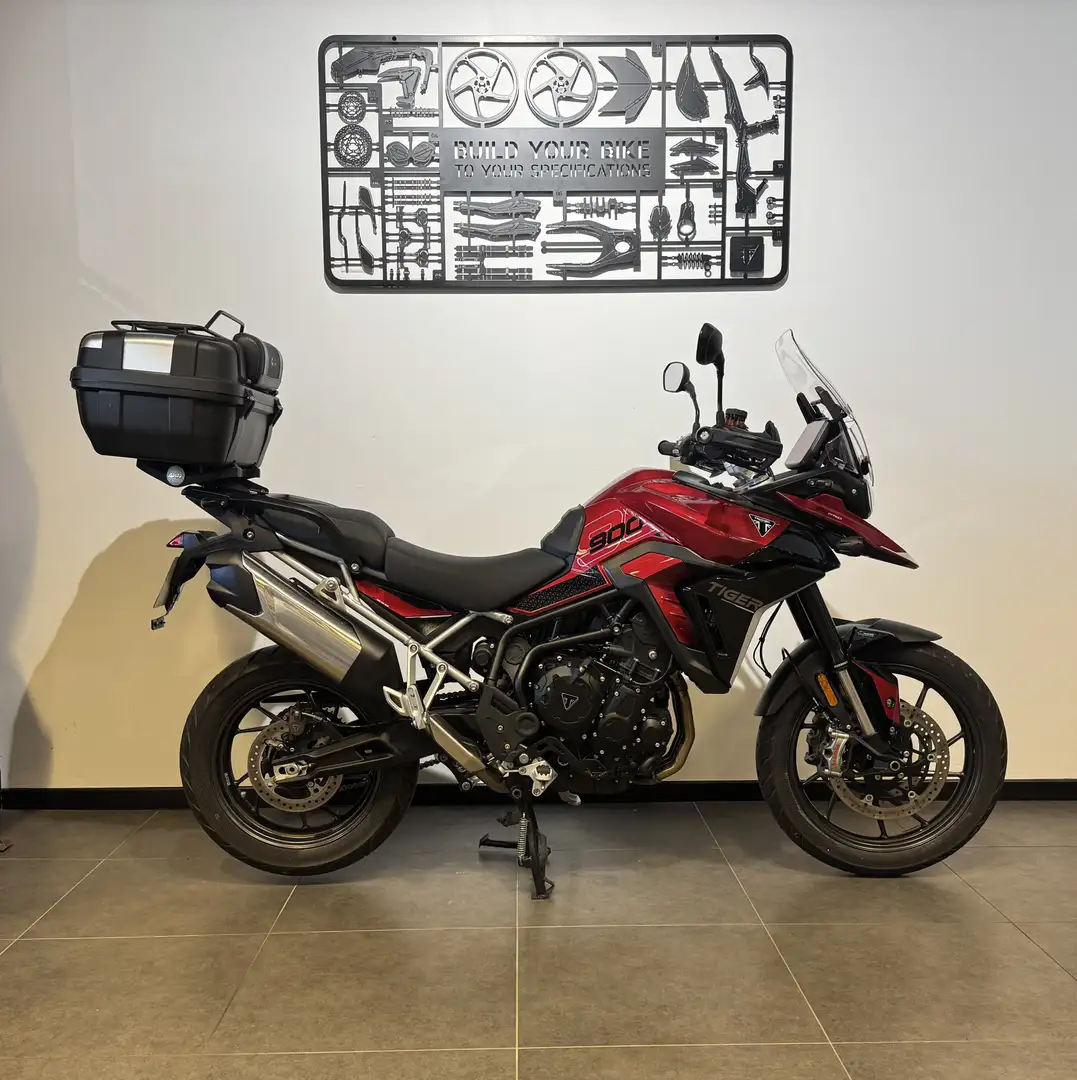 Triumph Tiger 900 - 1