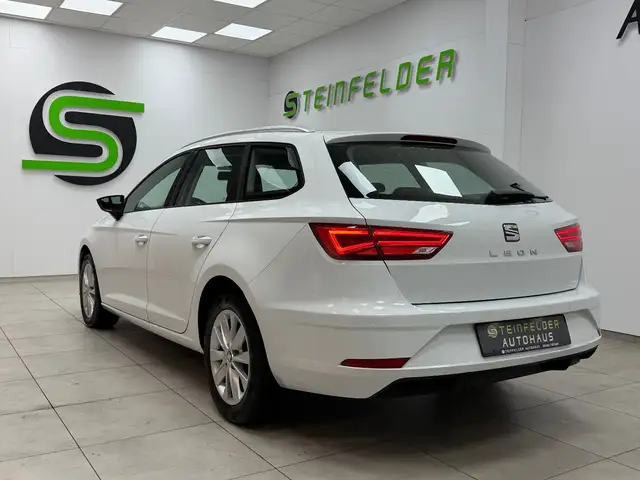 Seat Leon Leon view 5