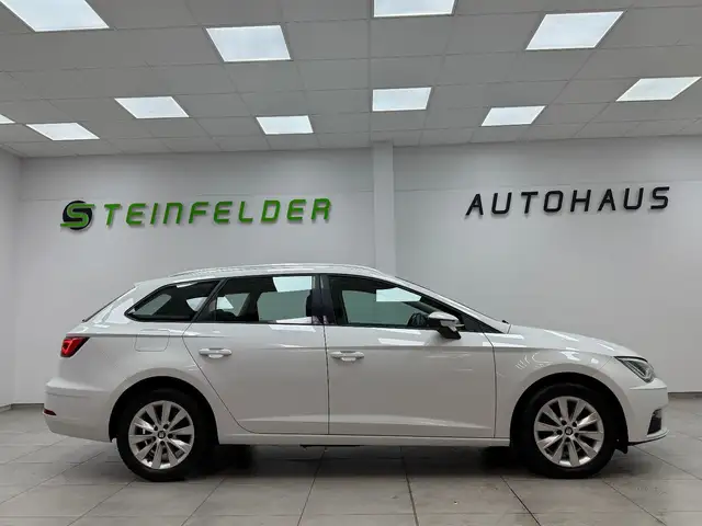 Seat Leon Leon view 8
