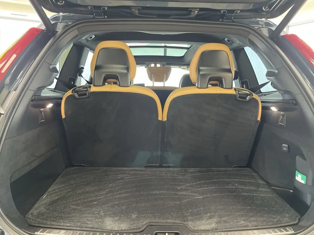 Volvo XC90 снимка Volvo XC90