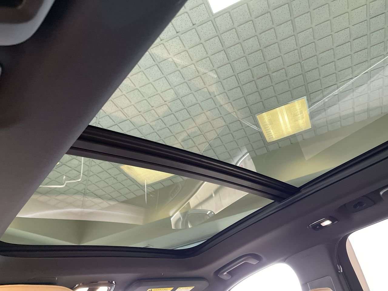 2025 Volvo XC90 B6 AWD Ultra Bright Theme 7-Seater Lane Keep, Harm thumb 30