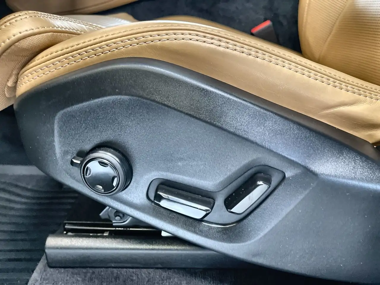 Volvo XC90 снимка Volvo XC90