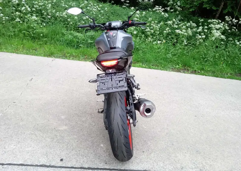 Yamaha MT-125 - foto 5