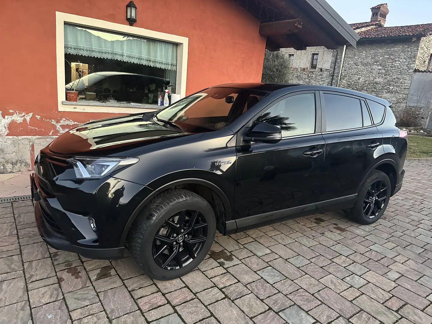 Toyota RAV 4 Rav4+IV+2016+Rav4+2.5+vvt-i+h+Dynamic++4wd+e-cvt Nero - 1