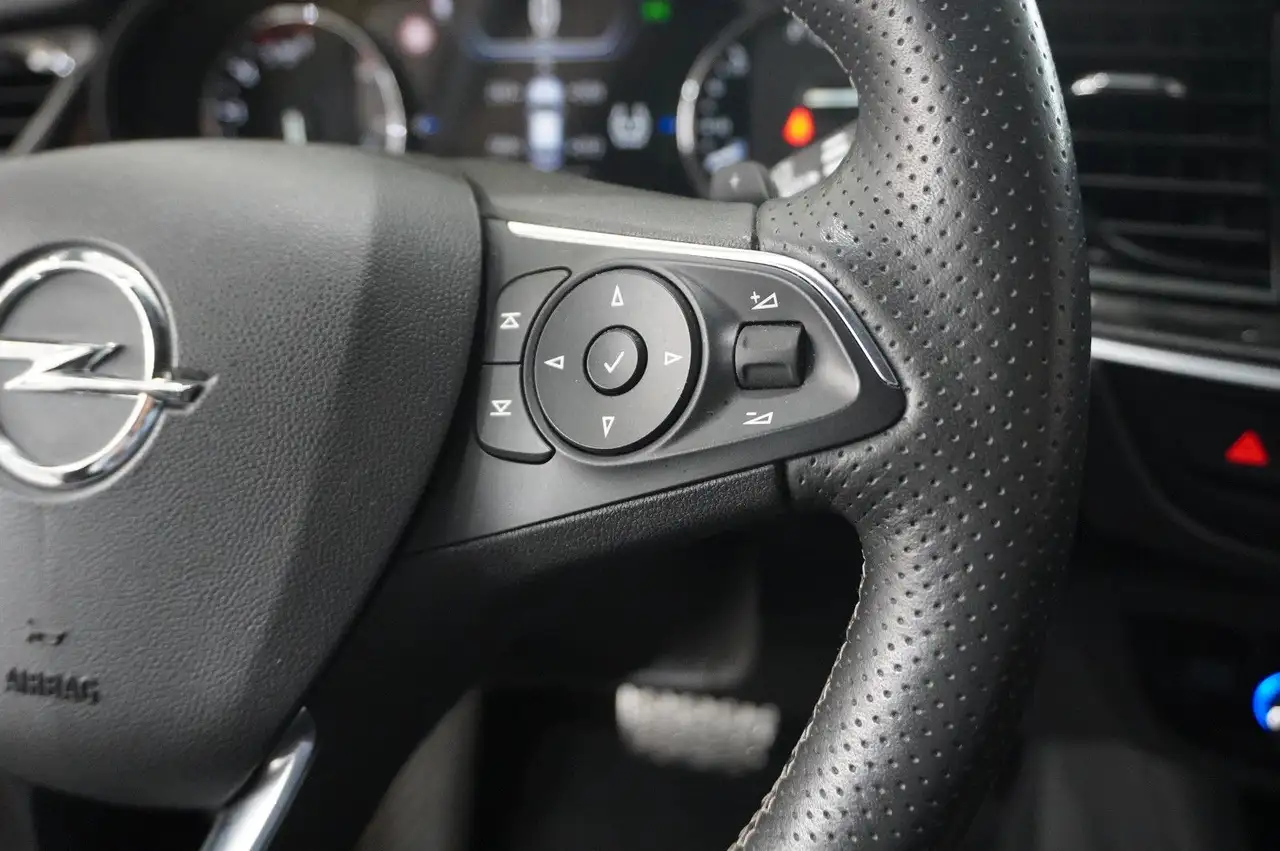 Opel Insignia B ST 2.0D UTLIMATE NAVI/LED/KAMERA/AHK, миниатюра 18
