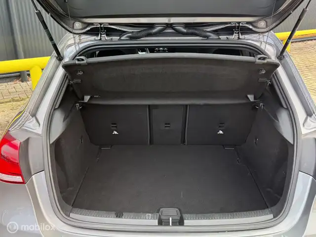 Mercedes-Benz A-Class view 22