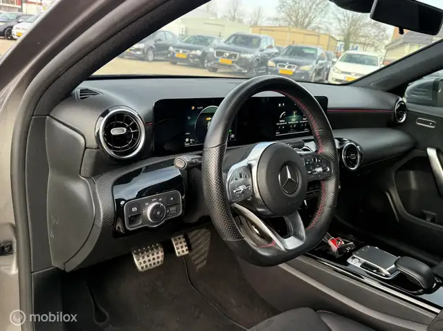 Mercedes-Benz A-Class view 11