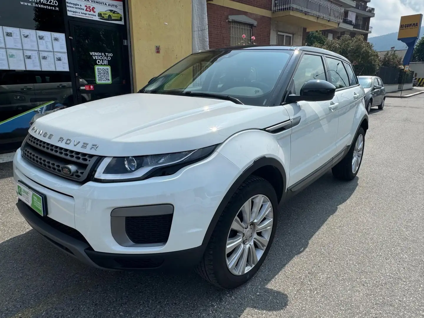 Land Rover Range Rover Evoque Range Rover Evoque I 2017 5p 2.0 td4 Pure 150cv Bianco - 1