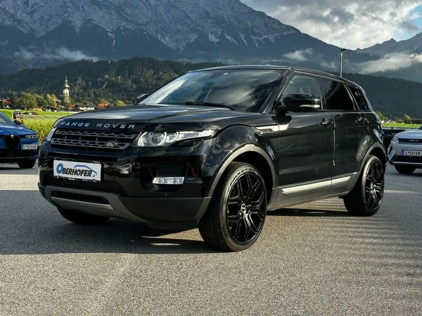 Land Rover Range Rover Evoque Pure TD4 AT Schwarz - 2