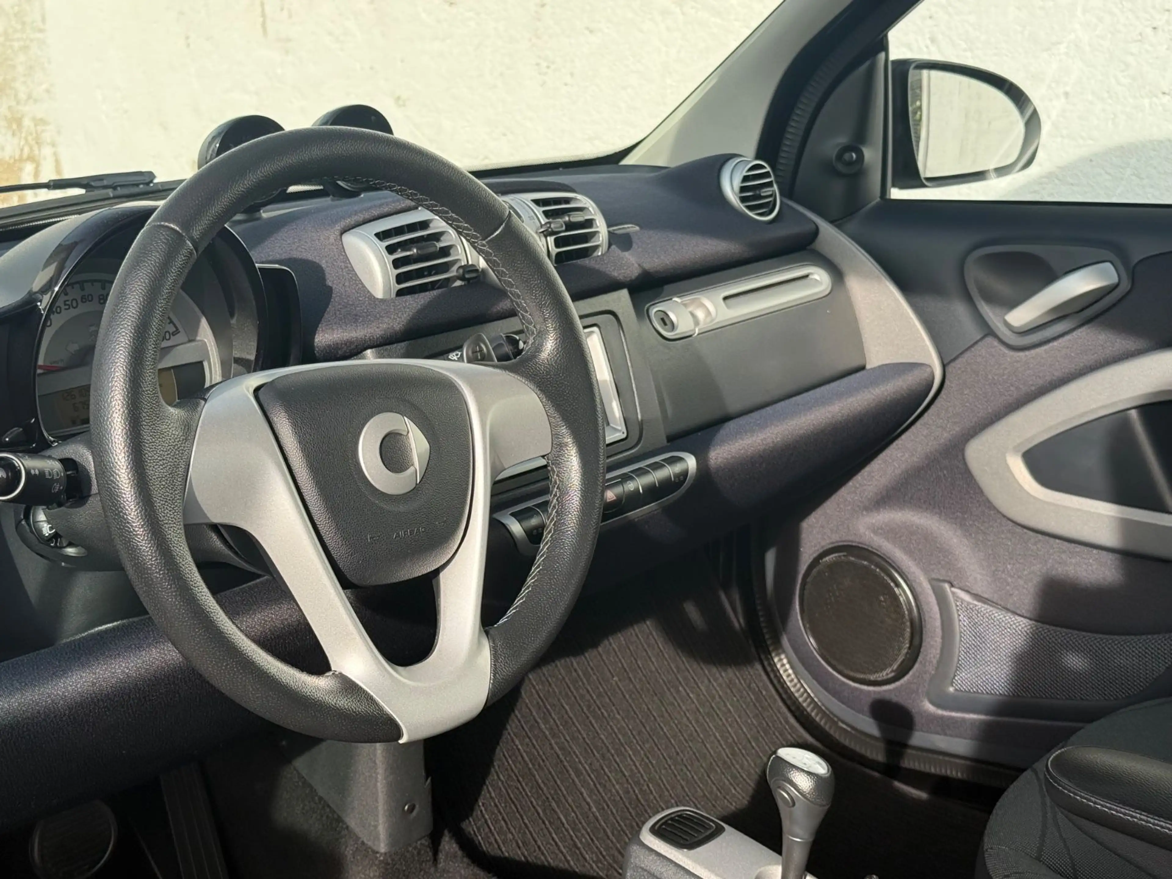 smart forTwo Turbo Servo,Klima, Passion, Navi,Pano,S-H — photo 10