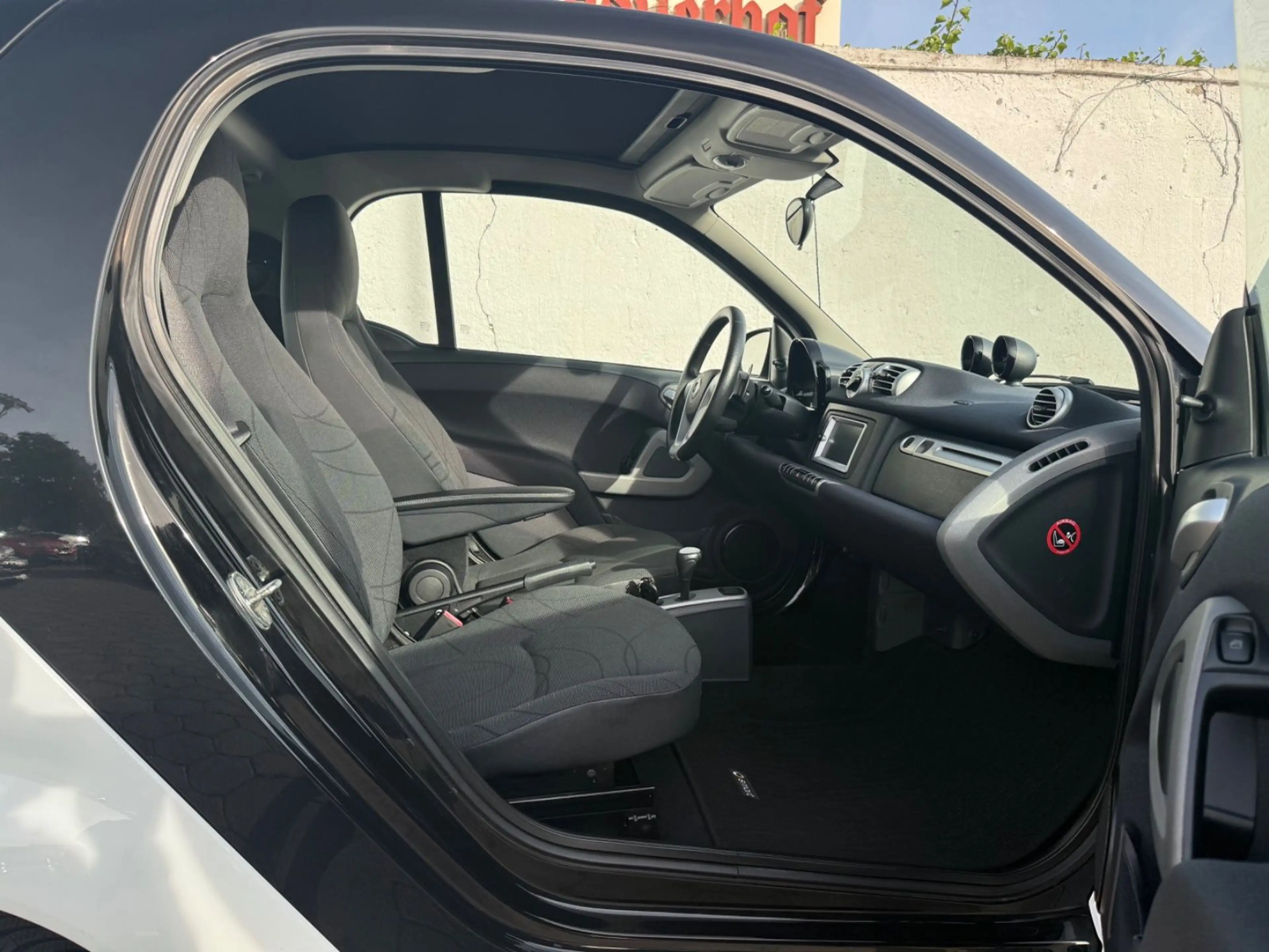 smart forTwo Turbo Servo,Klima, Passion, Navi,Pano,S-H — photo 12