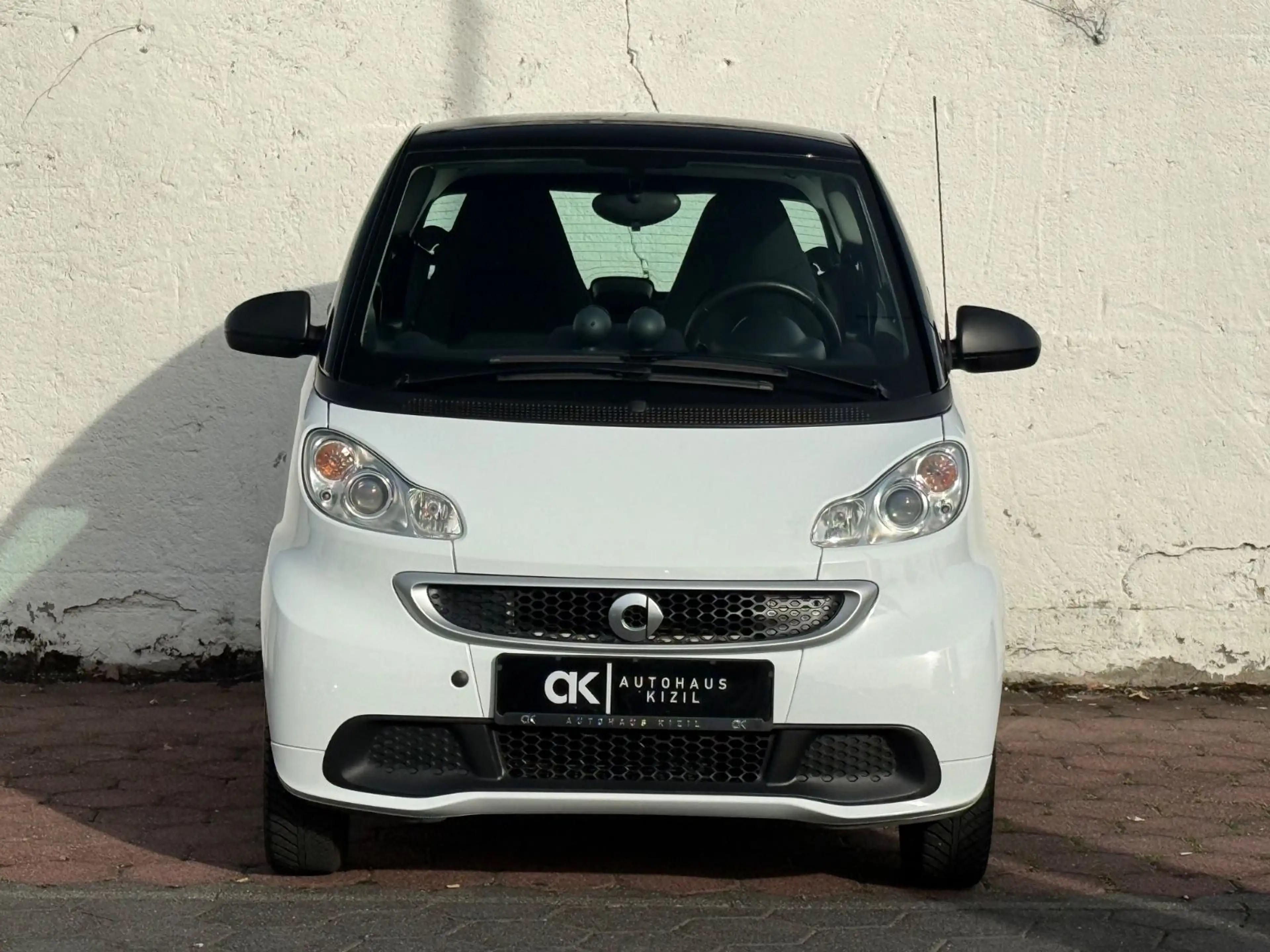 smart forTwo Turbo Servo,Klima, Passion, Navi,Pano,S-H — photo 2