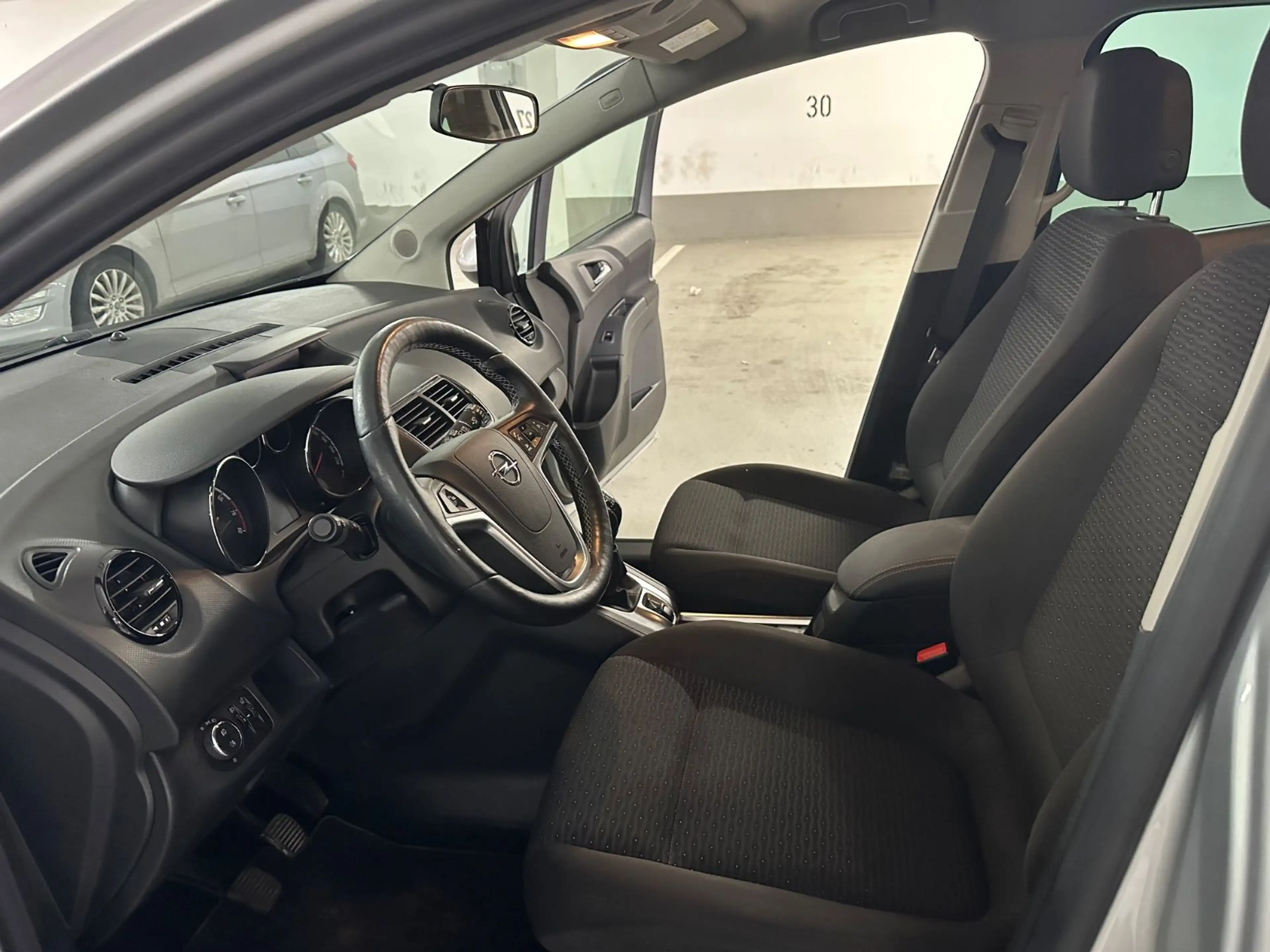 Opel Meriva B Drive — photo 13