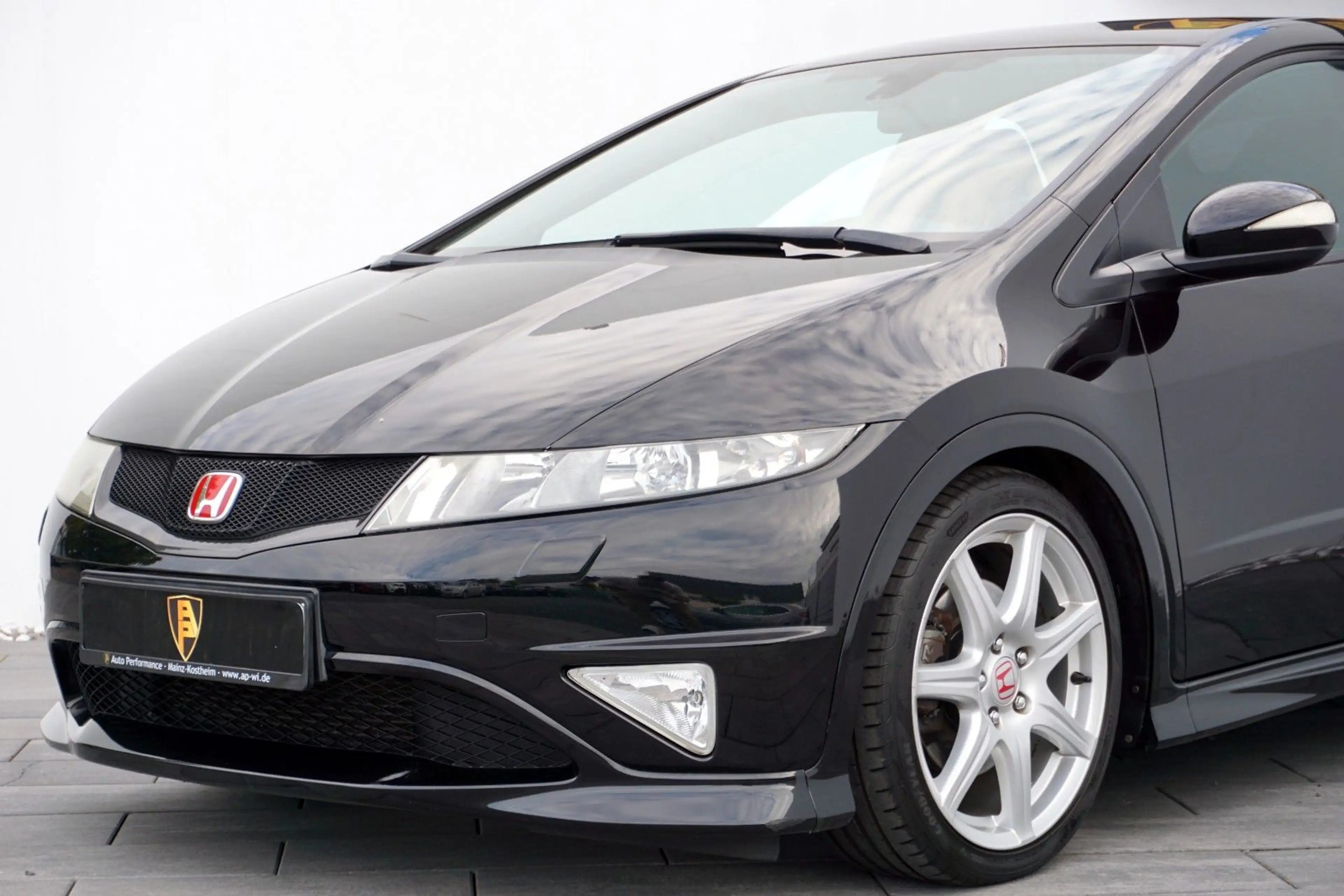 Honda Civic 2.0 Type R | Seriennummer R-21572 — photo 2