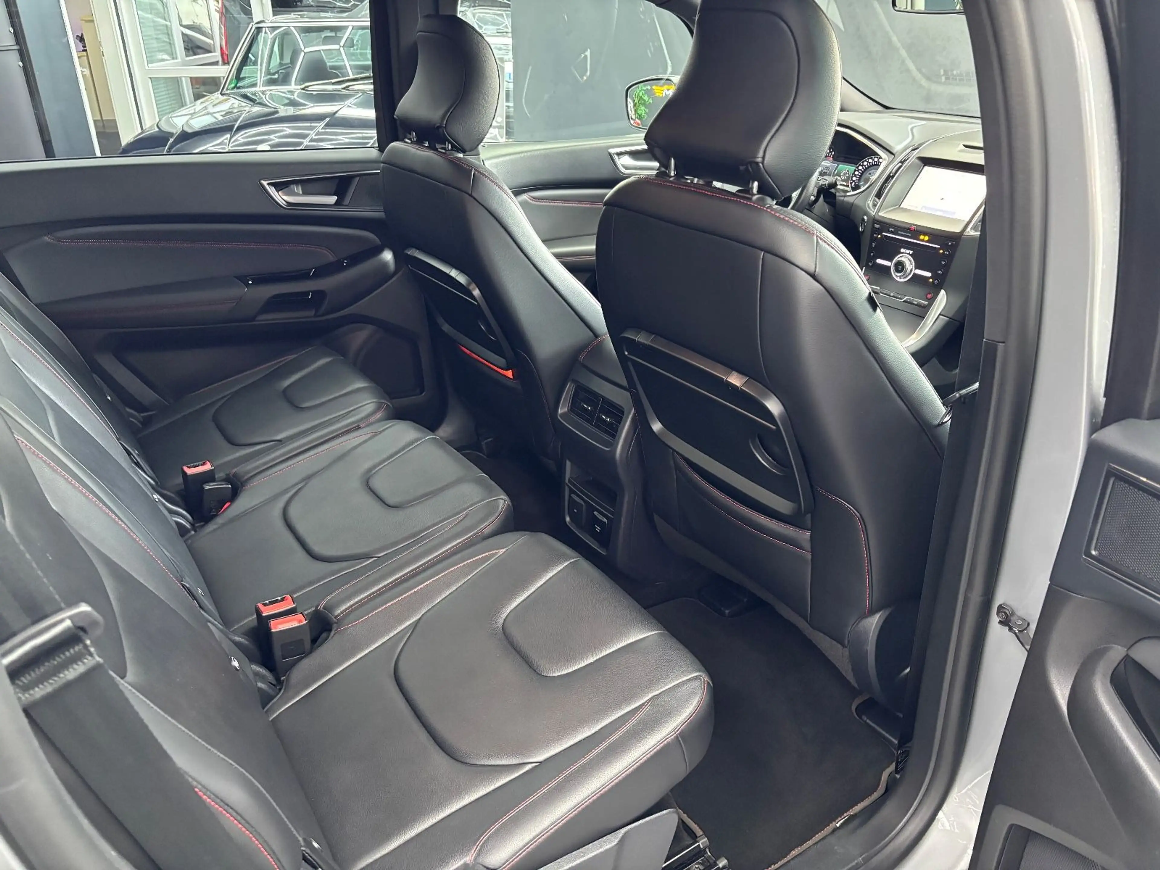 Ford S-Max S-MAX ST-Line * 1 HAND * LEDER * NAVI *AHK — photo 12