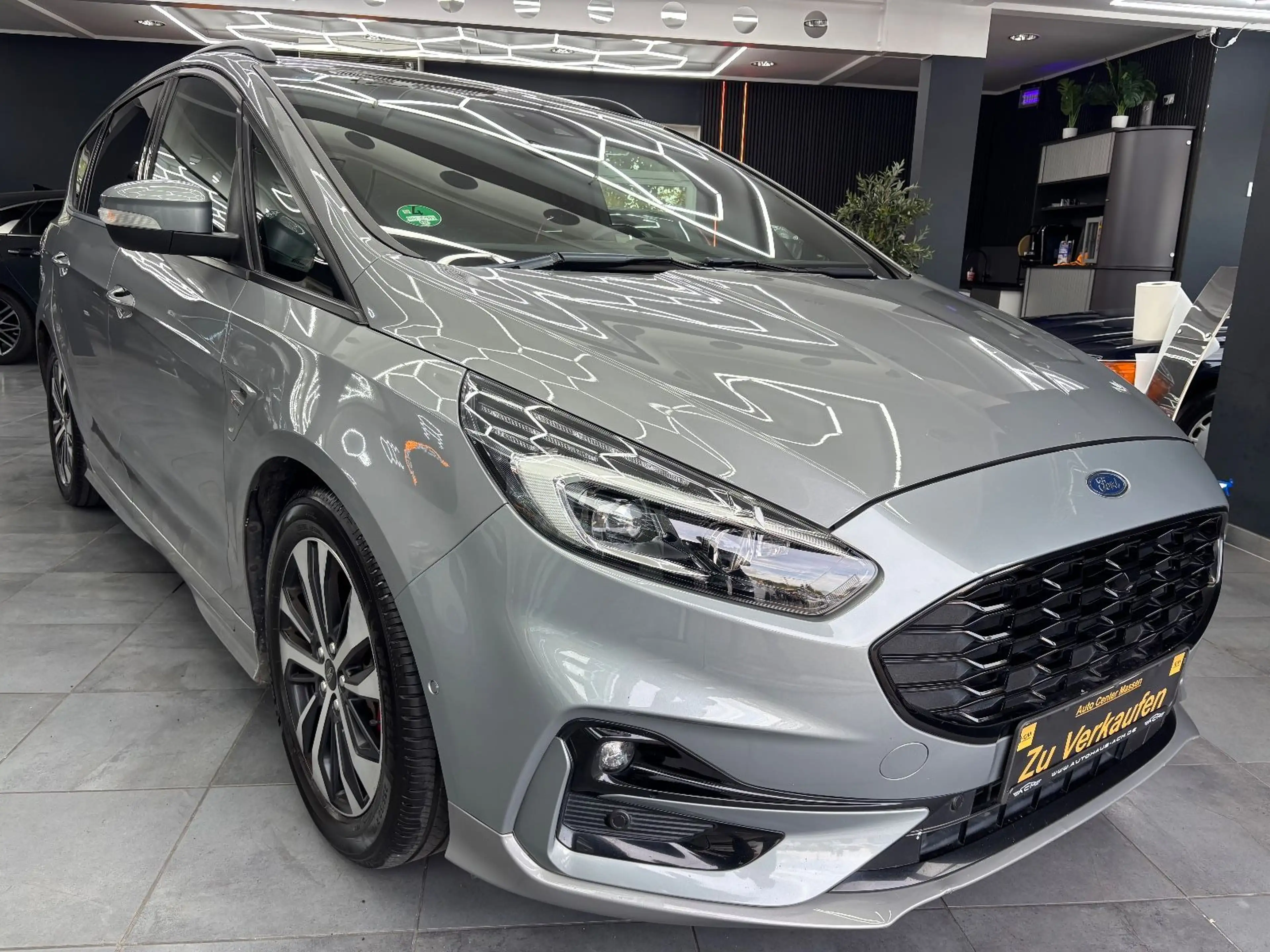 Ford S-Max S-MAX ST-Line * 1 HAND * LEDER * NAVI *AHK — photo 4