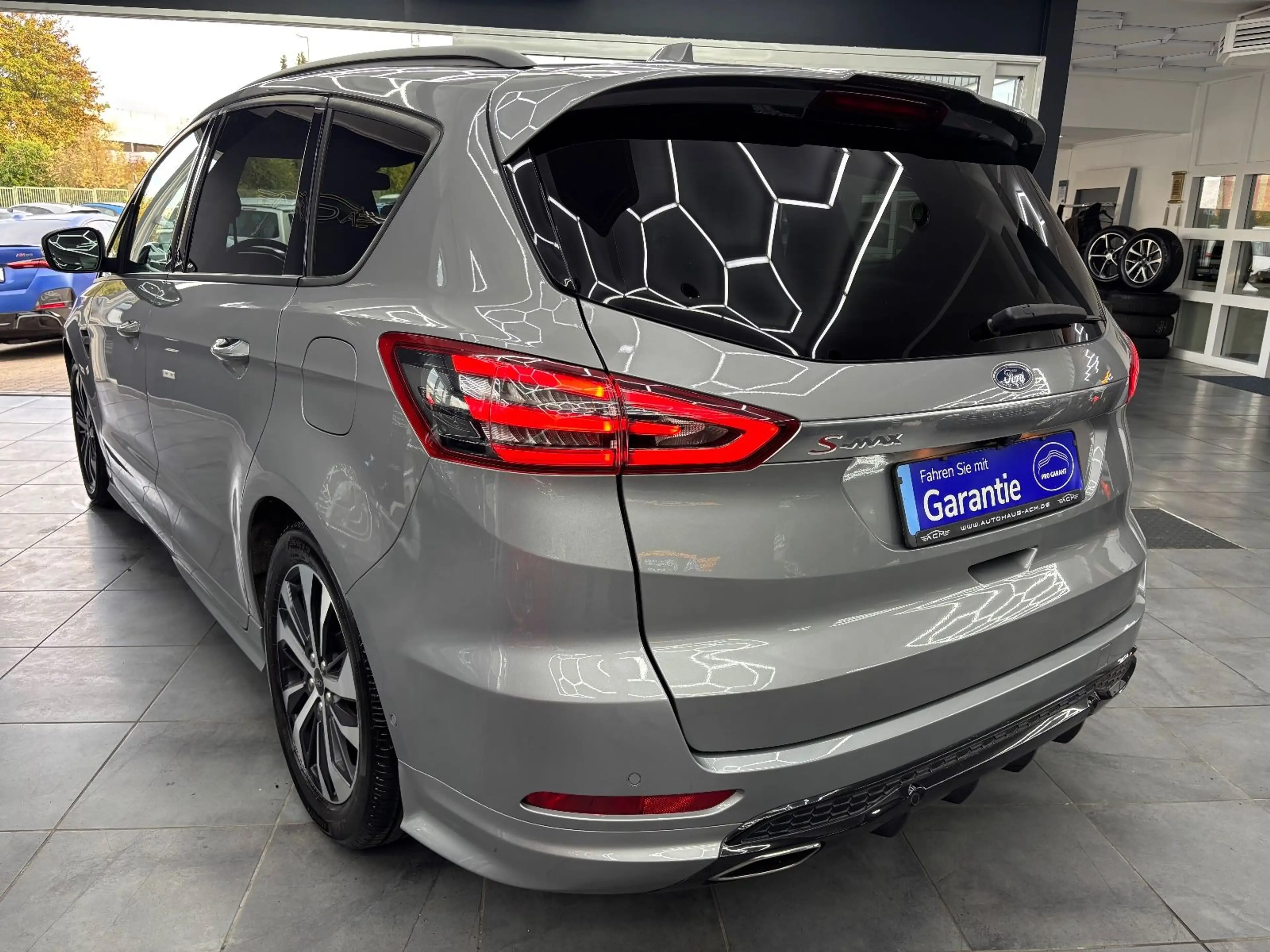 Ford S-Max S-MAX ST-Line * 1 HAND * LEDER * NAVI *AHK — photo 6