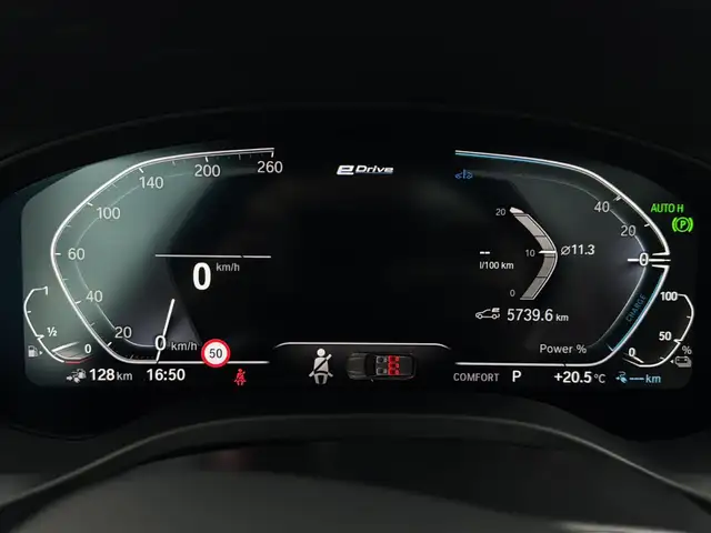 BMW X3 view 24
