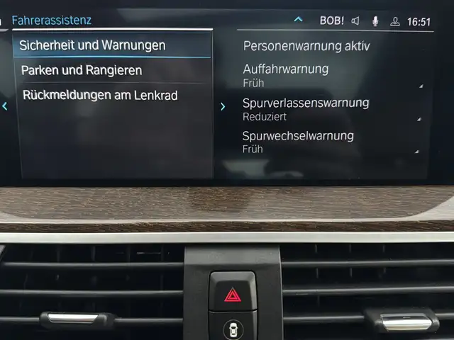 BMW X3 view 28