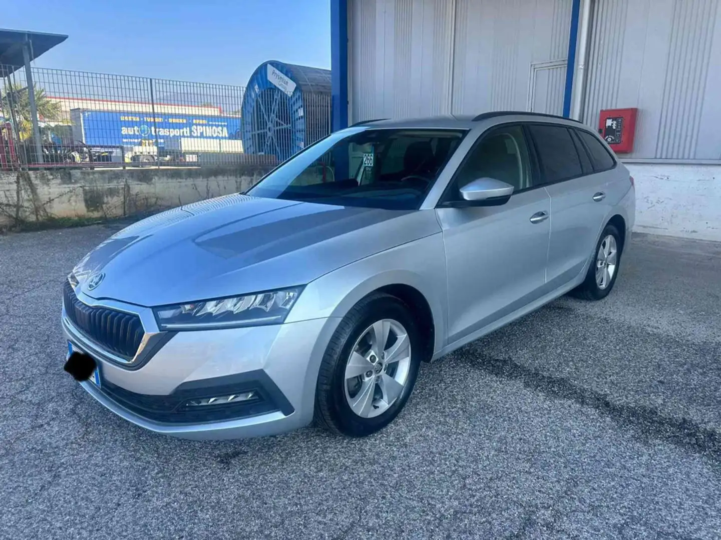 Skoda Octavia 1.5 G-TEC DSG Wagon Executive Argento - 2