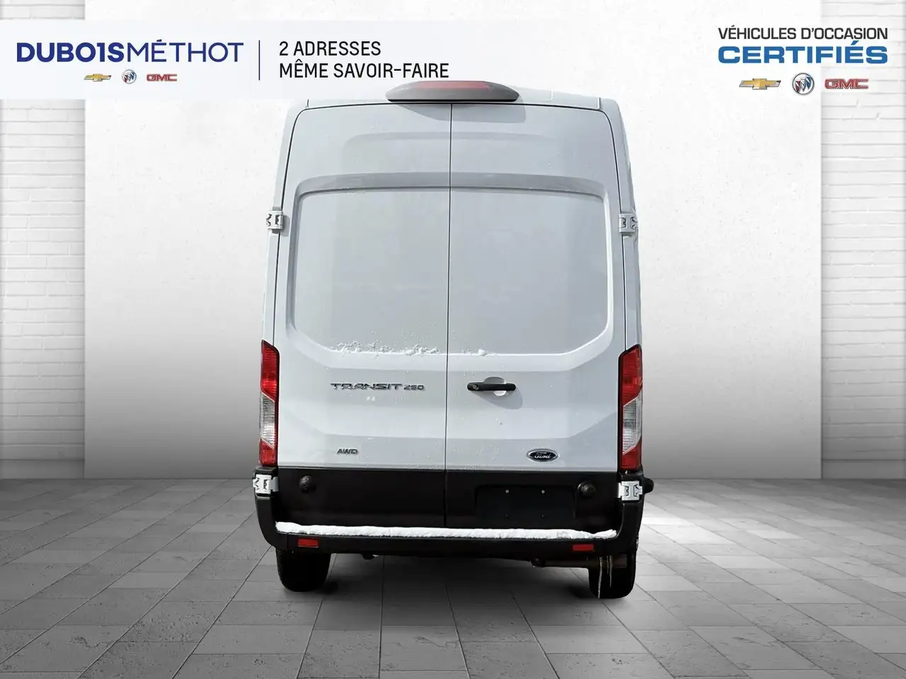 Ford Transit Cargo Van снимка Ford Transit Cargo Van