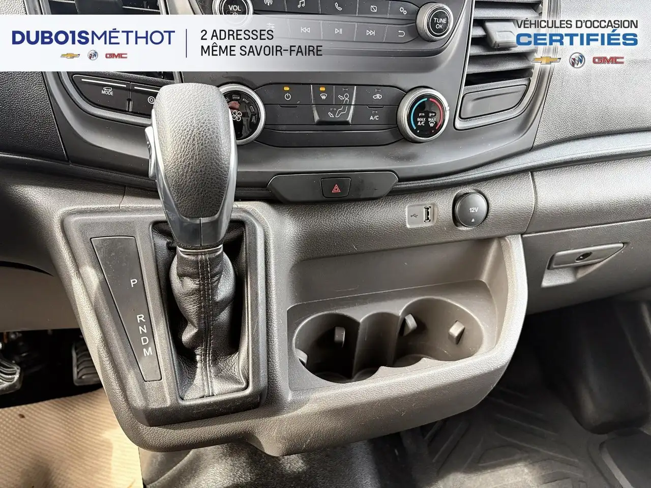 Ford Transit Cargo Van снимка Ford Transit Cargo Van