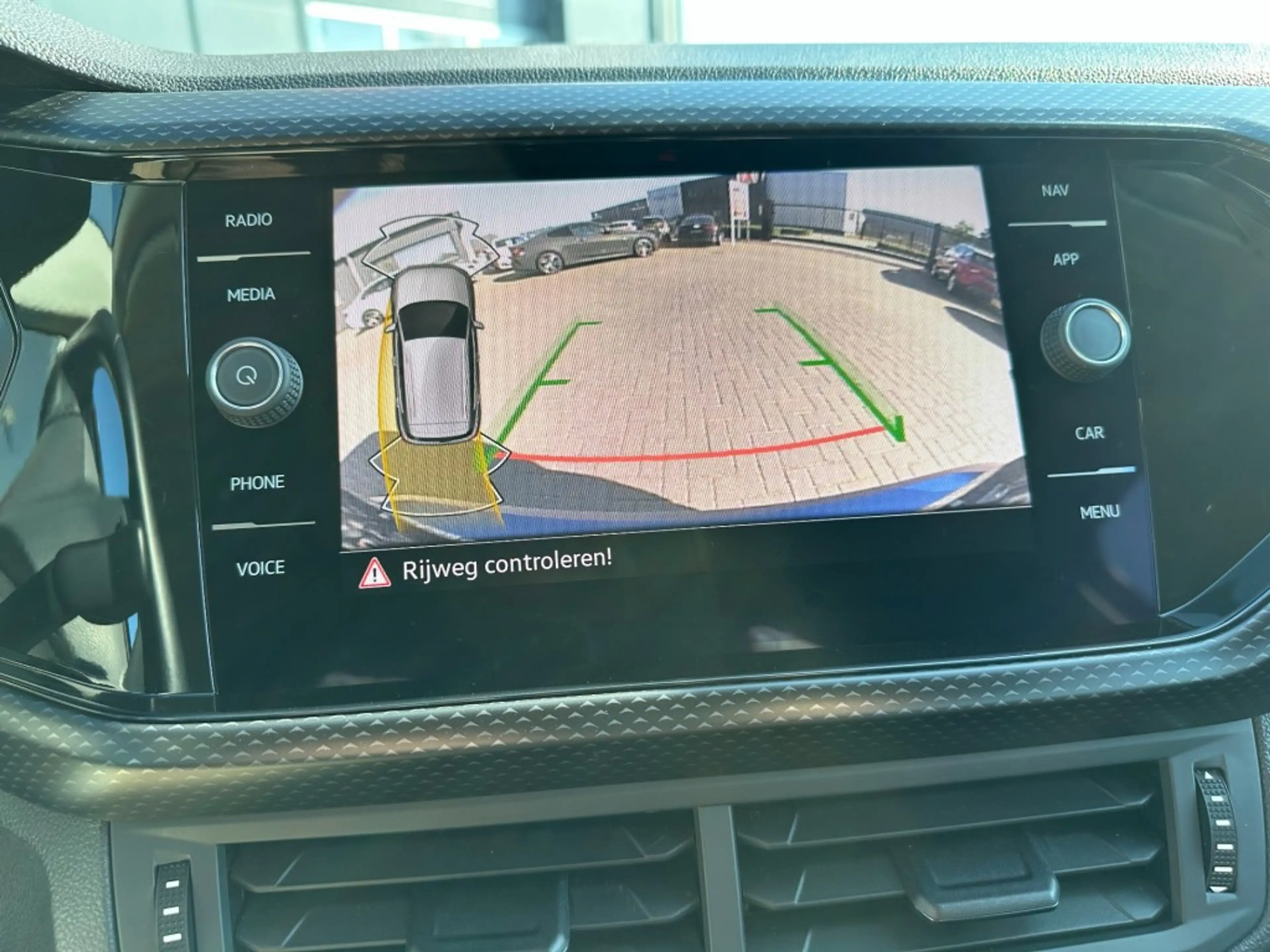 Volkswagen T-Cross 1.0 TSi Life Navi. Camera Apple-CarPlay stoelverw. — photo 17