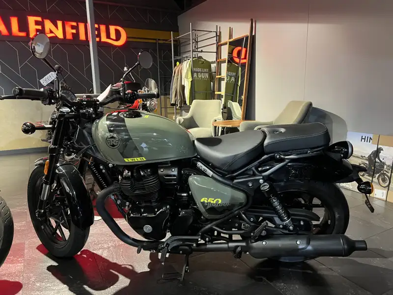 Royal Enfield Shotgun 650 green - foto 3