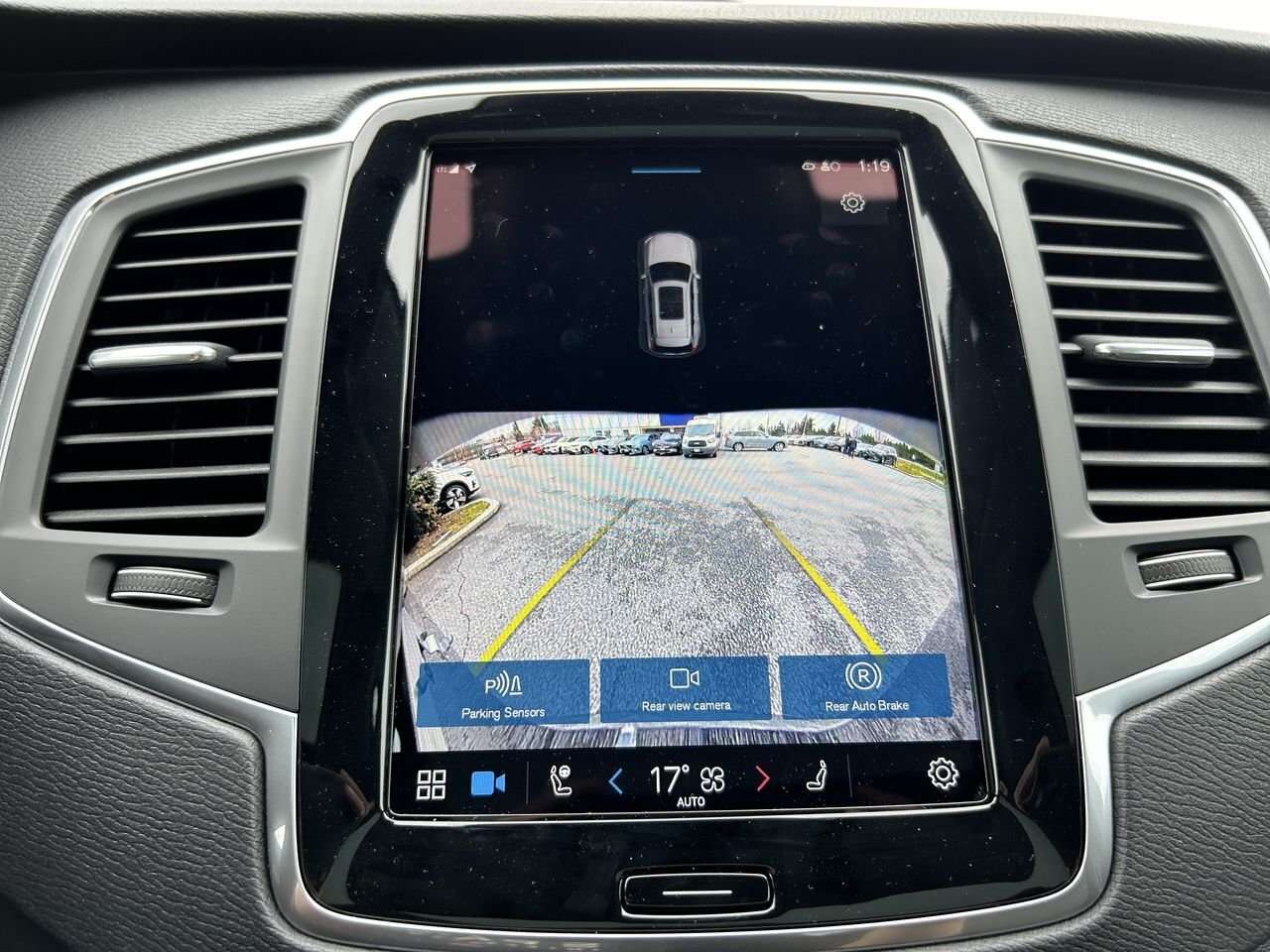 2024 Volvo XC90 Core Bright Theme Local One-Owner | Accident-Free thumb 25
