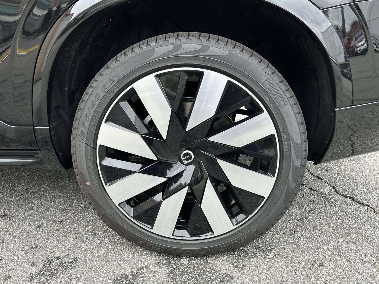 2024 Volvo XC90 Core Bright Theme Local One-Owner | Accident-Free thumb 18