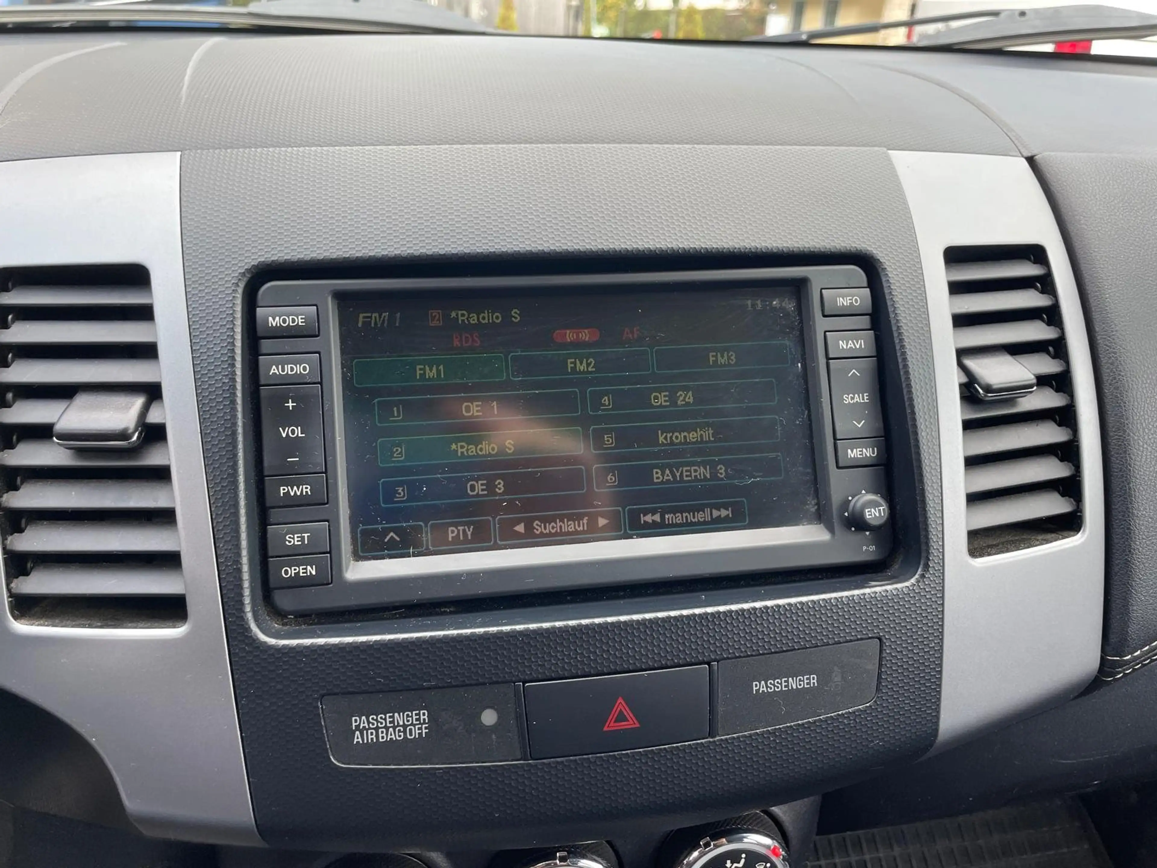 Peugeot 4007 4007 2,2 HDi 160 FAP DCS6 Exclusive Exclusive — photo 12
