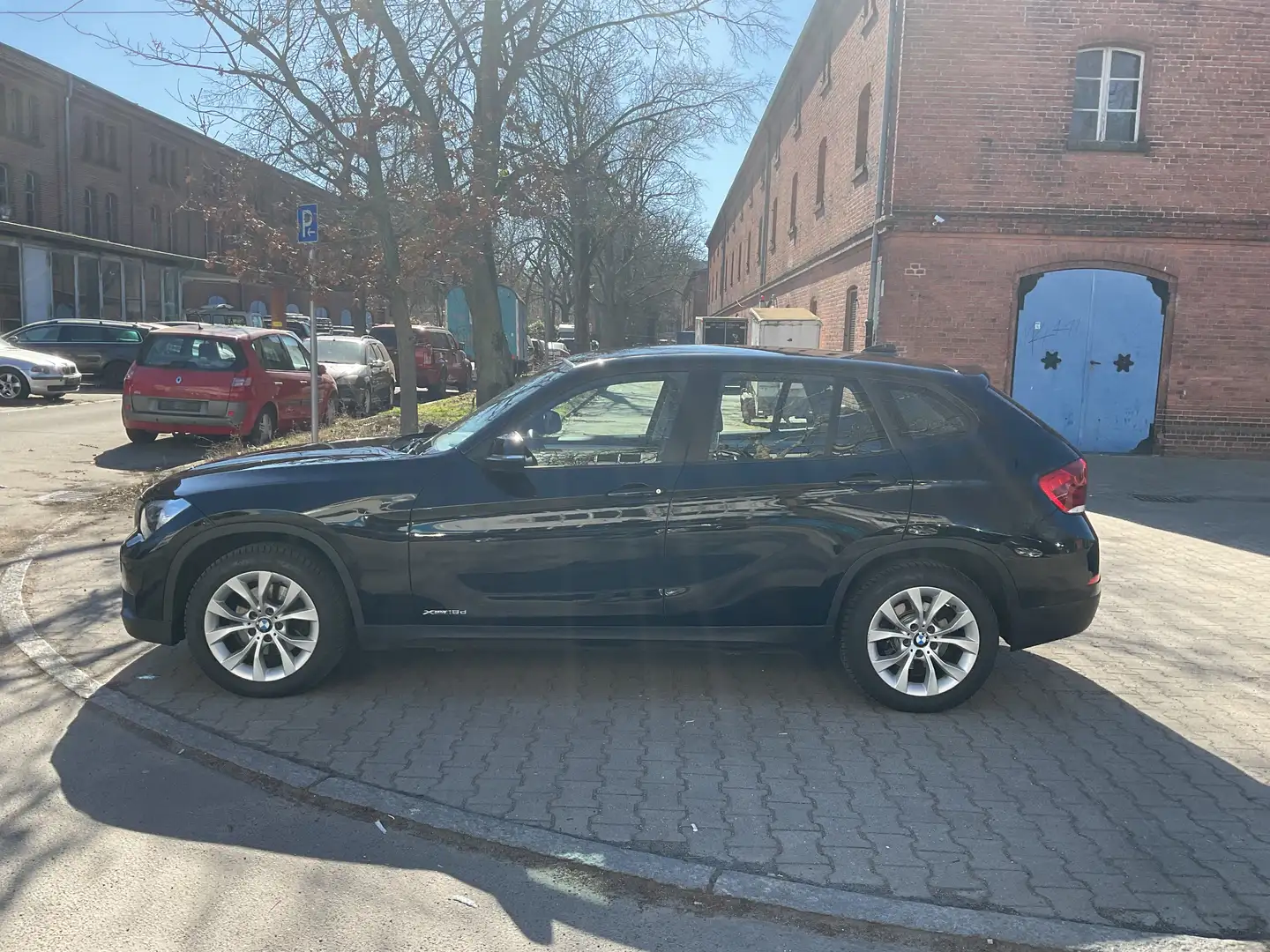 BMW X1 XDrive18d Navi,Isofix Nero - 2